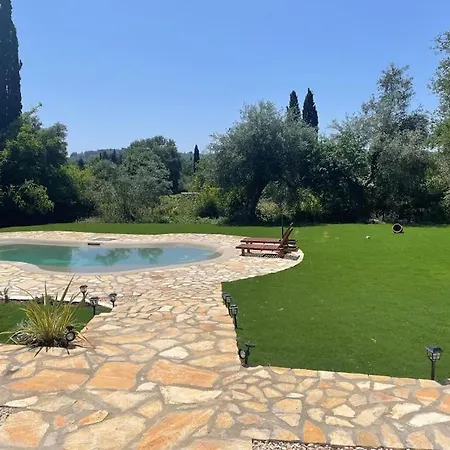 The Retreat - Oak Vakantiehuis Corfu (city)