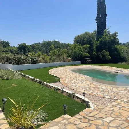The Retreat - Oak Holiday home *