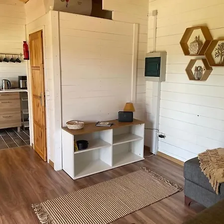 The Retreat - Oak *