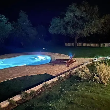 بيت للعطل The Retreat - Oak Corfu (city)
