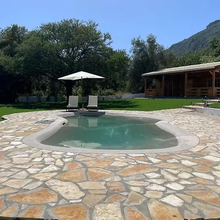 The Retreat - Oak Holiday home
