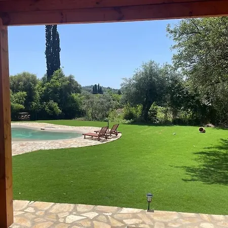 The Retreat - Oak بيت للعطل Corfu (city)