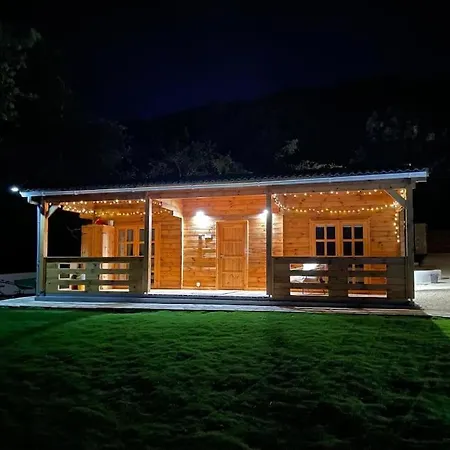 The Retreat - Oak Holiday home *