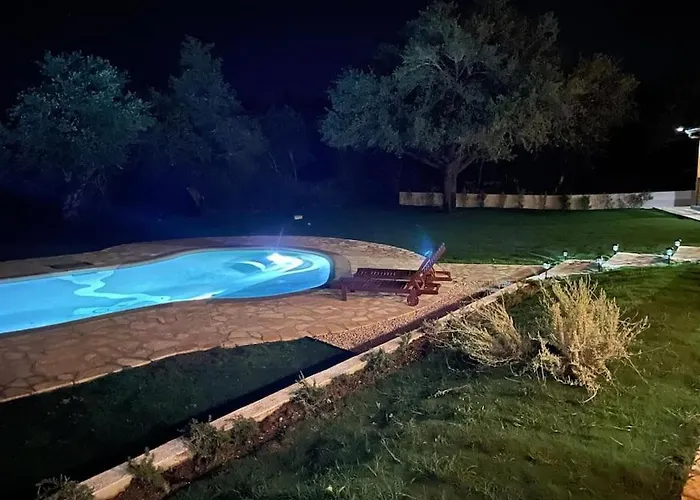 펜션 The Retreat - Oak Corfu (city)